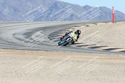 media/Oct-05-2025-CVMA (Sun) [[beeef4f201]]/Race 11-500-400(4)-350 Supersport/